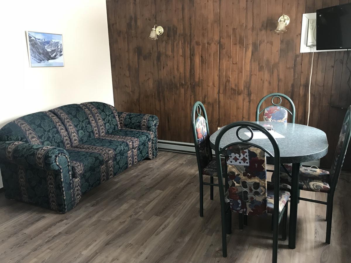 Lush'S Cottages Cormack المظهر الخارجي الصورة